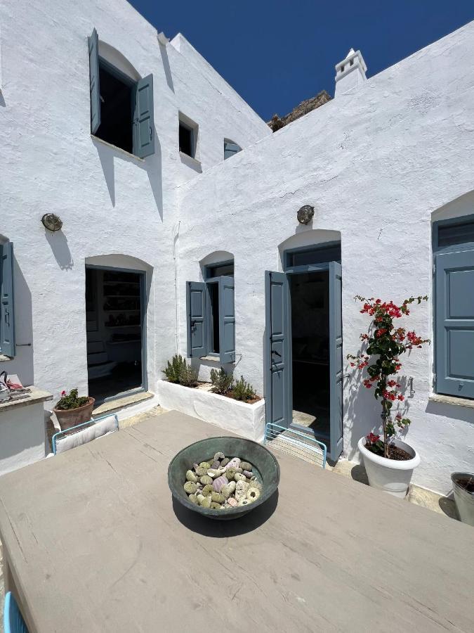 Windhouses Serifos Екстер'єр фото